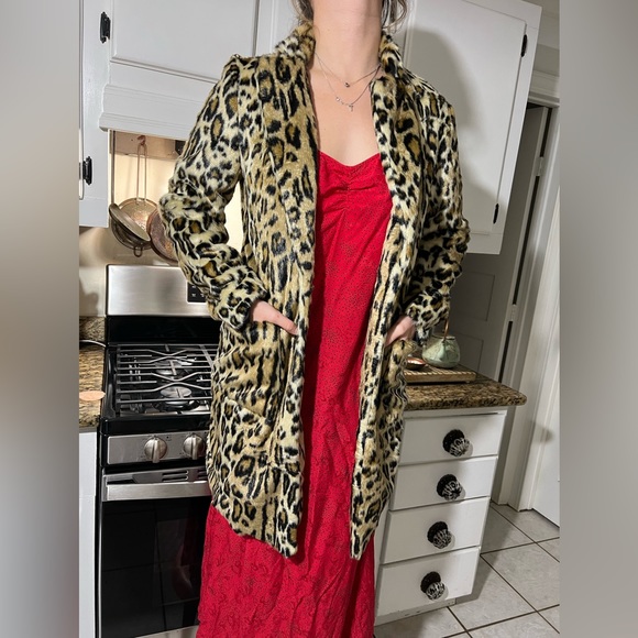 Halcyon faux fur coat size M🖤🖤🖤 - Picture 3 of 12